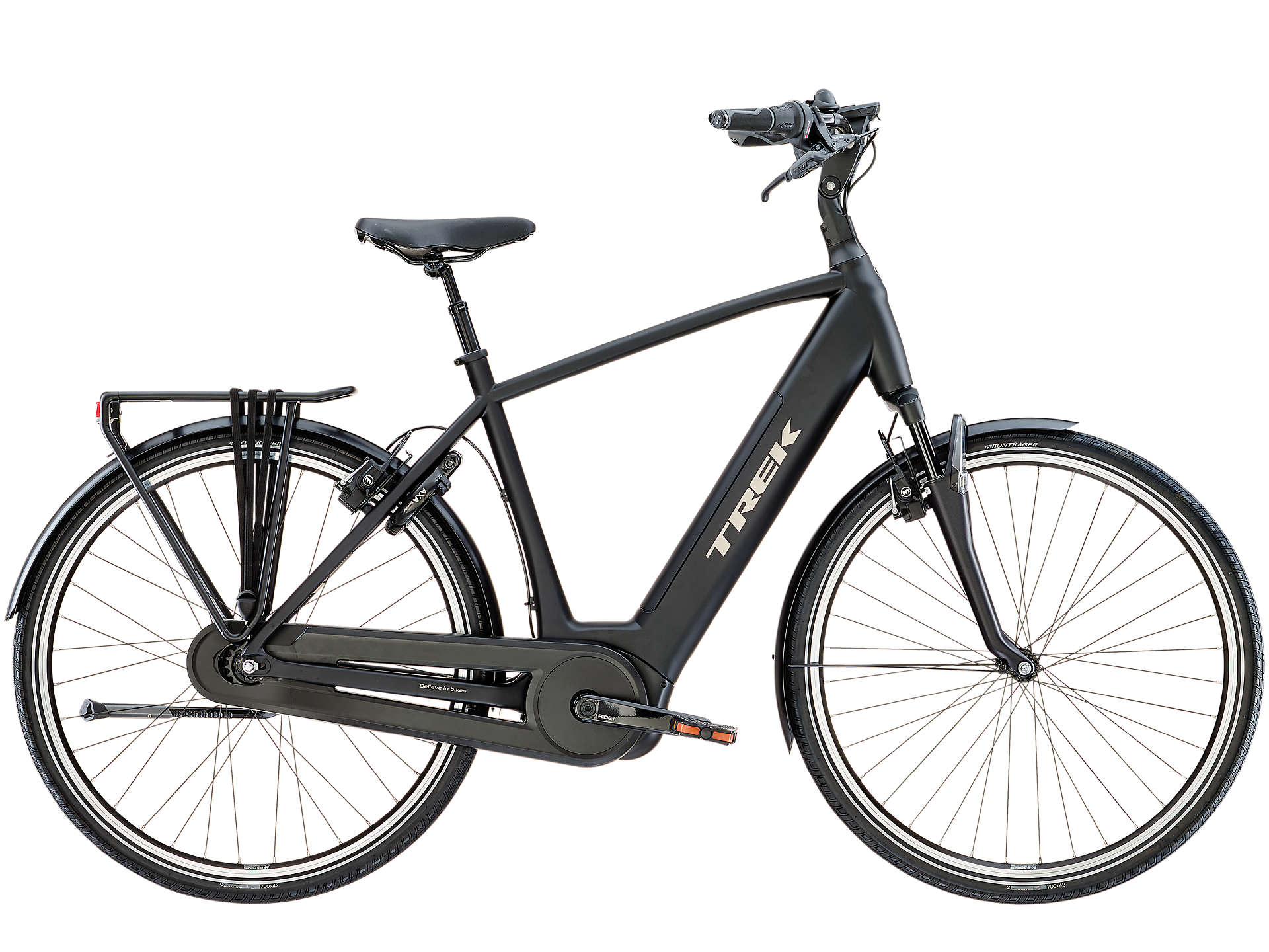 1974640_2018_A_1_LM5_Plus_Men_Matte_Black